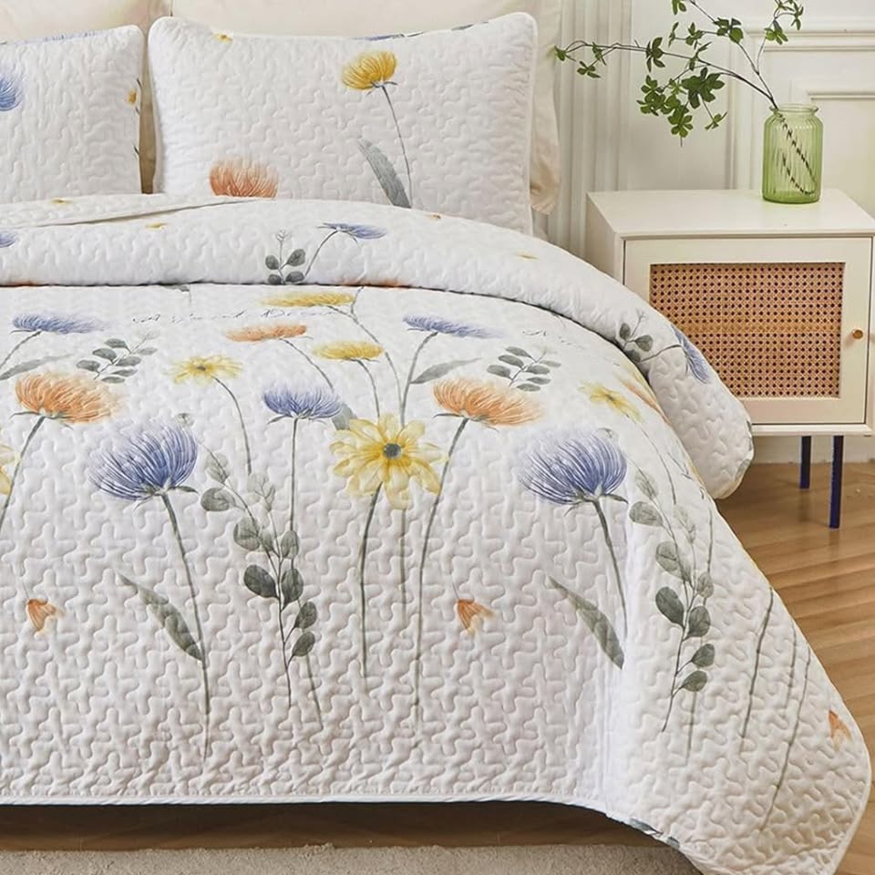 3-Piece Blue & Yellow Floral "A Sweet Dream" Quilt Set