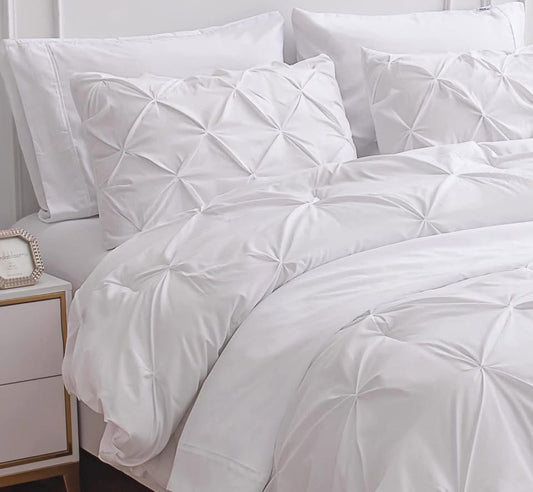White 7 Piece Pinch Pleated Comforter Set