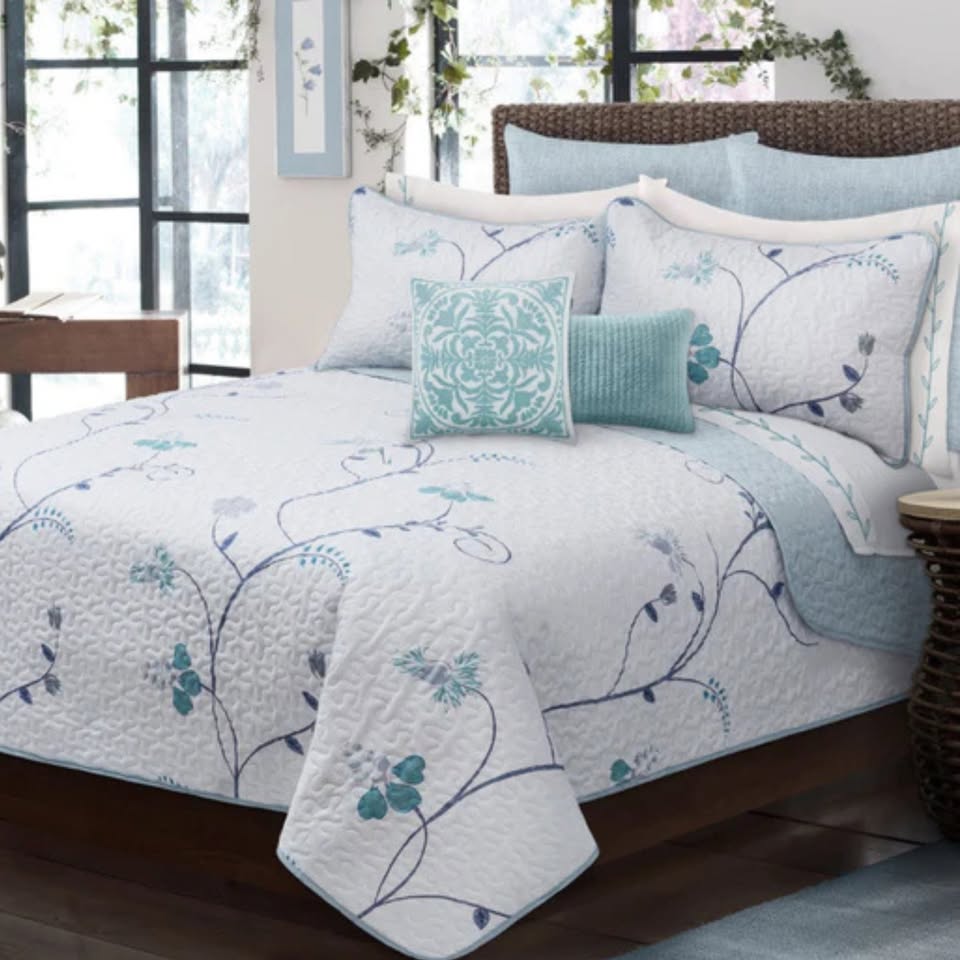 2/3-Piece Reversible Whisper Quilt Set