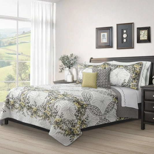 3-Piece Reversible Sunlit Yellow Quilt Set